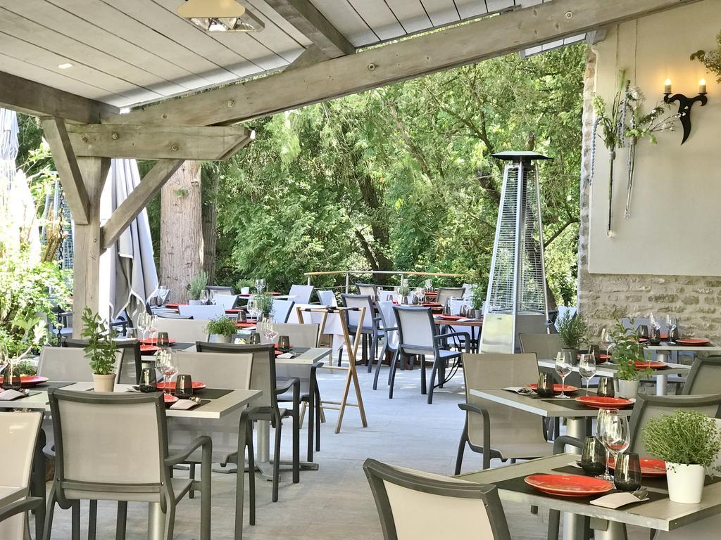 Le Parc De L'Hostellerie Levernois Esterno foto